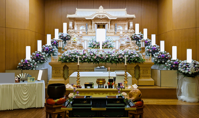 首都圏の提携葬祭会場は200カ所以上。ホールロゼリア以外でのお葬式のご手配もおまかせください。